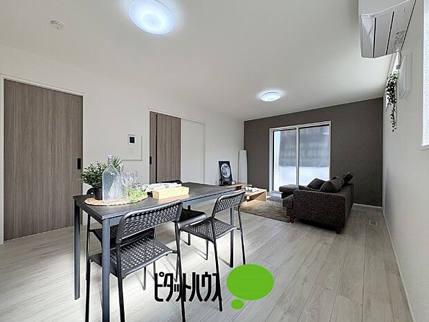 リビングダイニング