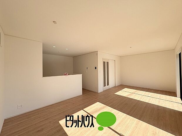 リビングダイニング