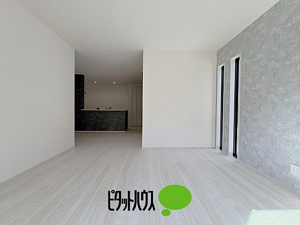 リビングダイニング