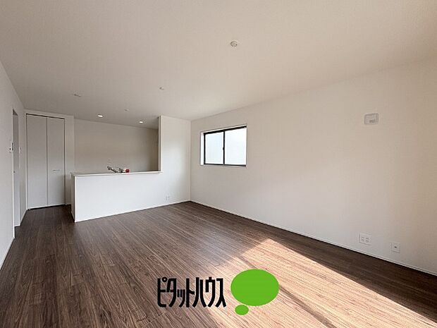 リビングダイニング