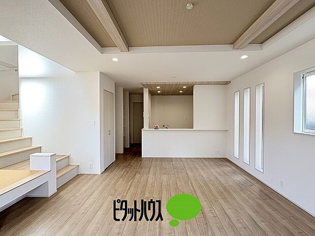 リビングダイニング