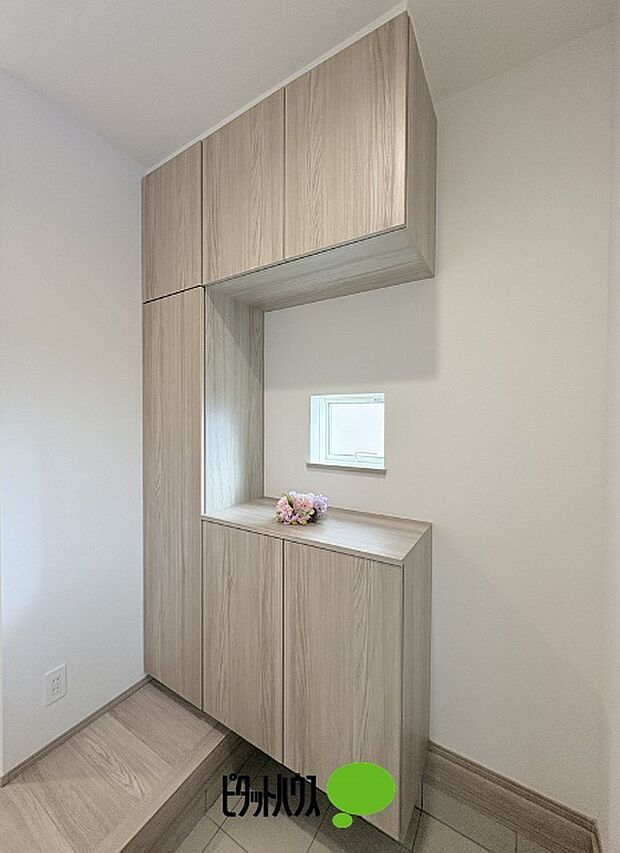 シューズボックス