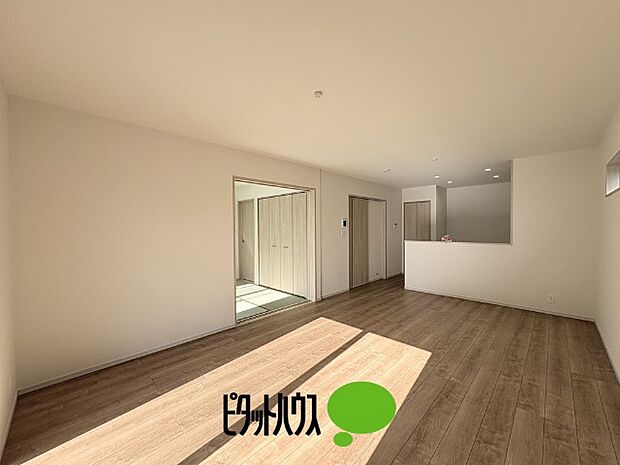 リビングダイニング