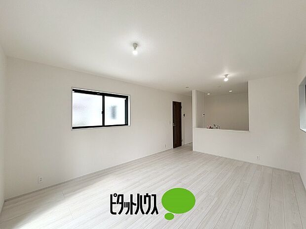 リビングダイニング