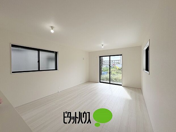 リビングダイニング