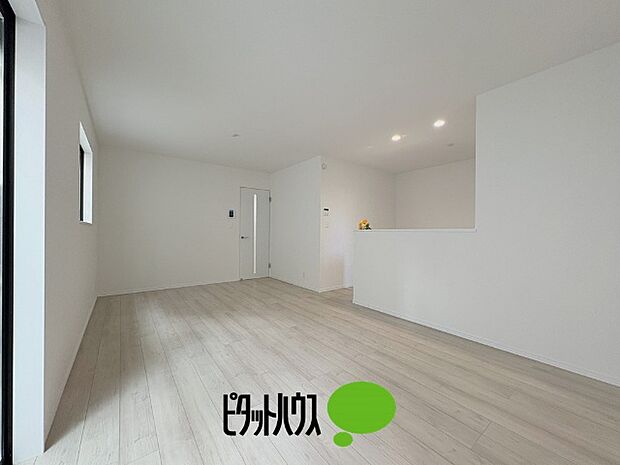 リビングダイニング