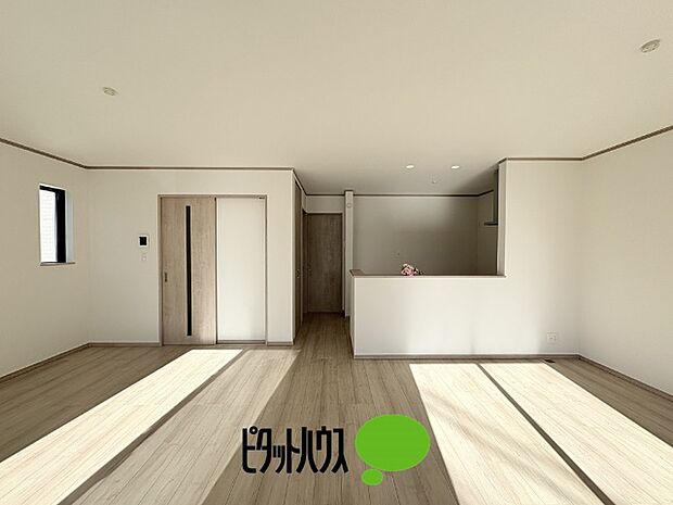 リビングダイニング