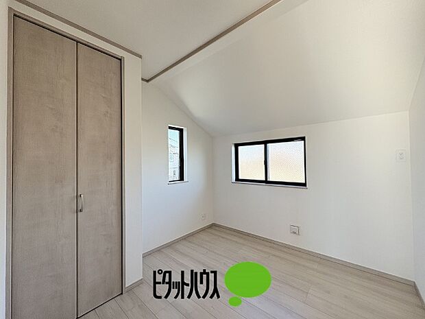洋室4.25帖