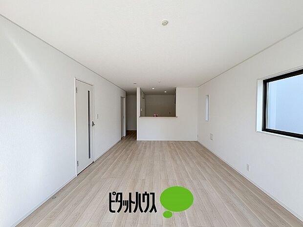 リビングダイニング