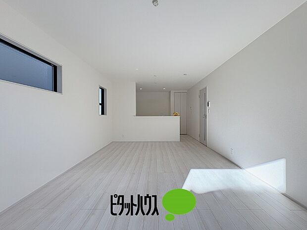 リビングダイニング