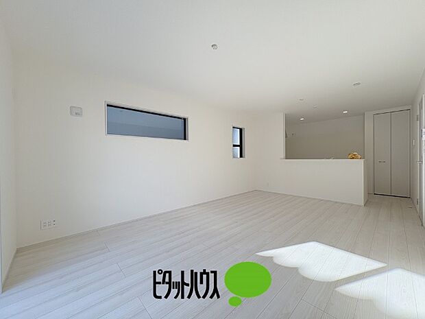 リビングダイニング