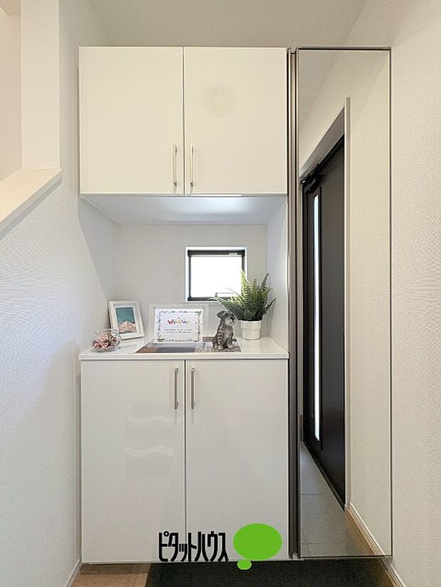 シューズボックス