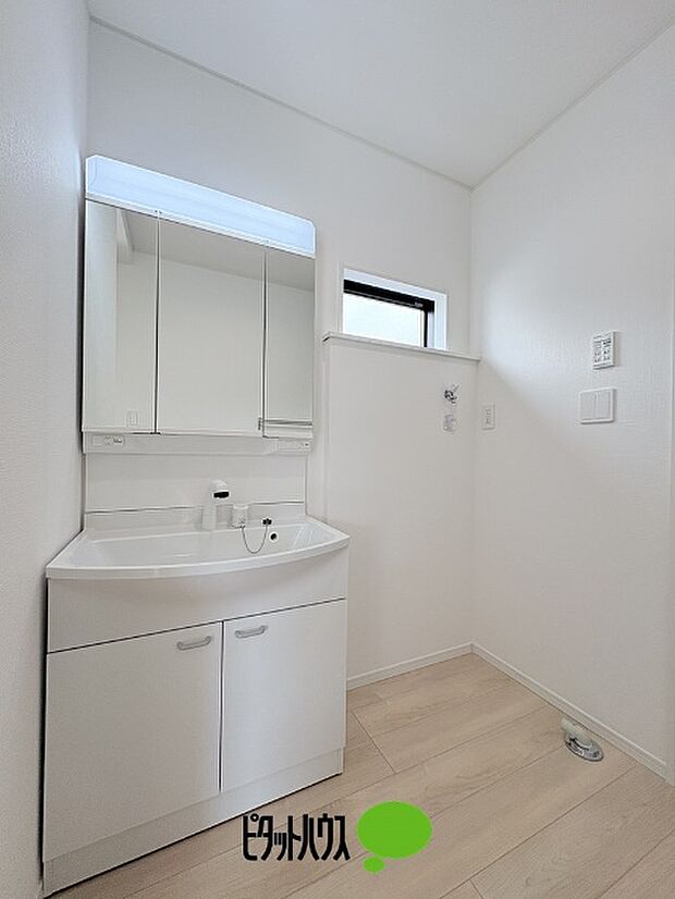 洗面化粧台&洗濯機置場