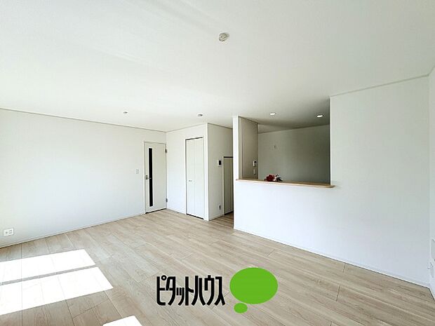 リビングダイニング