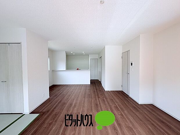 リビングダイニング