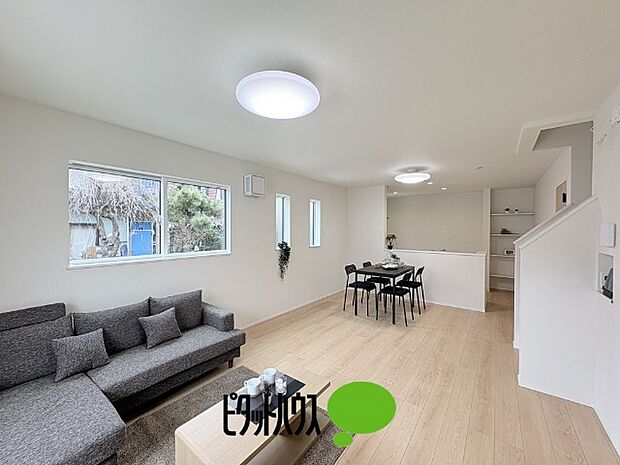 リビングダイニング