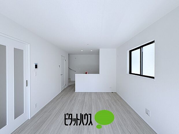 リビングダイニング