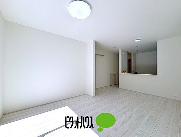 リビングダイニング