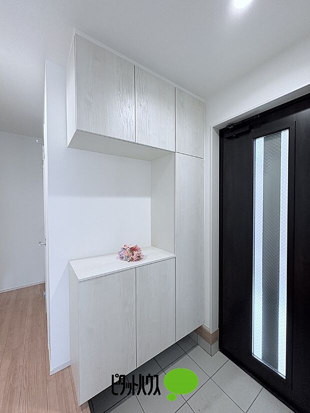 シューズボックス