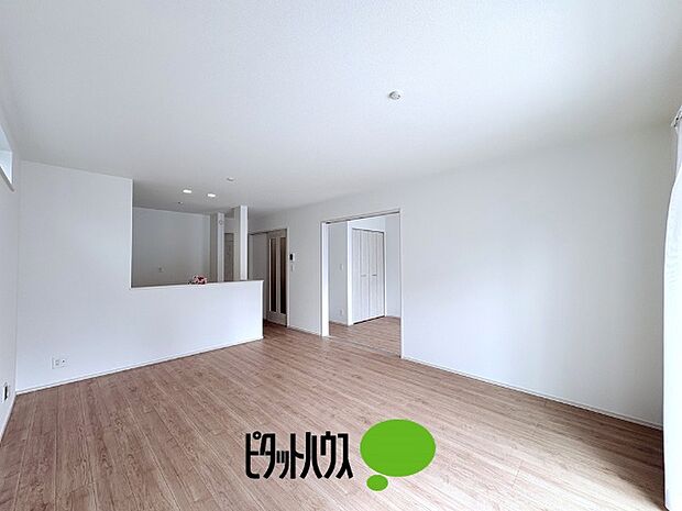 リビングダイニング