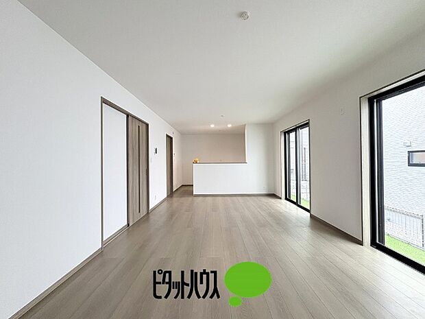 リビングダイニング