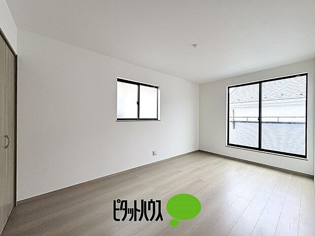 洋室7.5帖