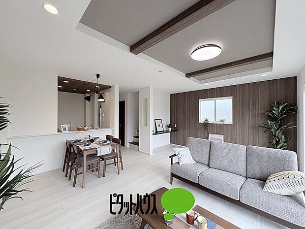 リビングダイニング