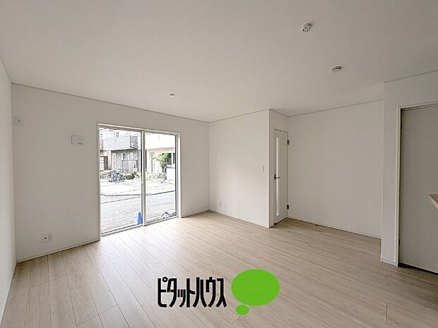 リビングダイニング