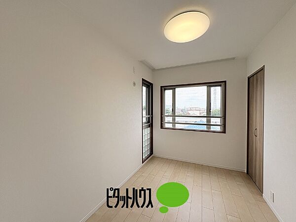 洋室4.7帖