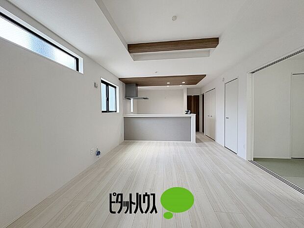 リビングダイニング