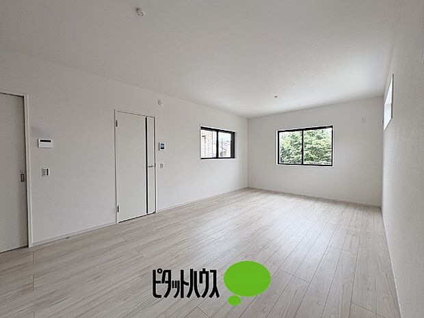 リビングダイニング