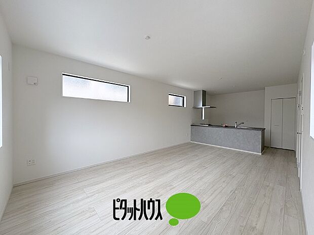 リビングダイニング