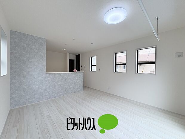 リビングダイニング