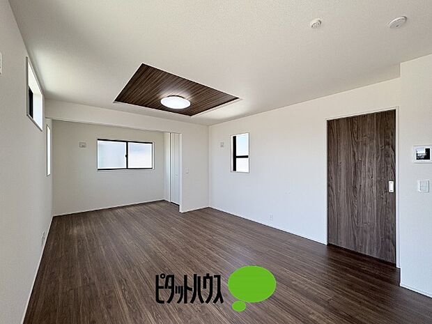 リビングダイニング