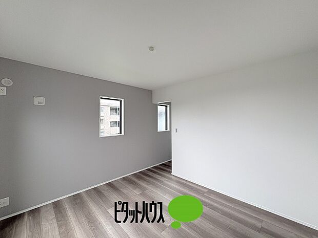 洋室7.2帖