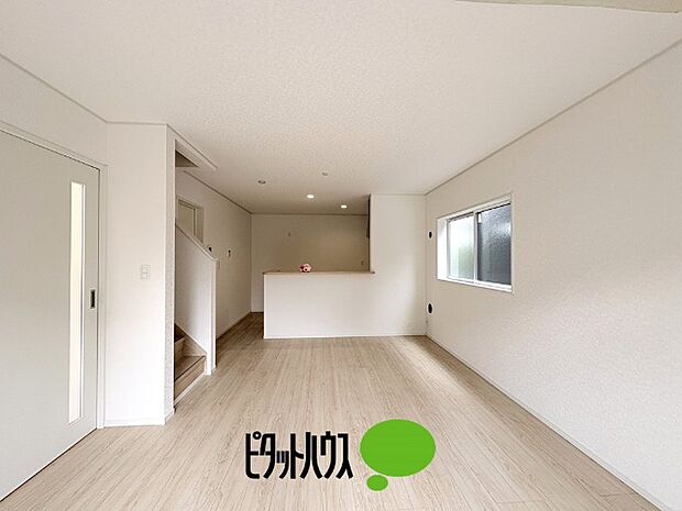 リビングダイニング