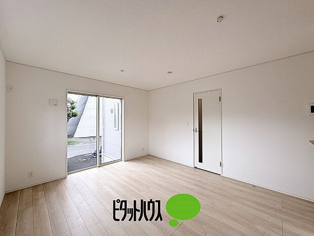 リビングダイニング