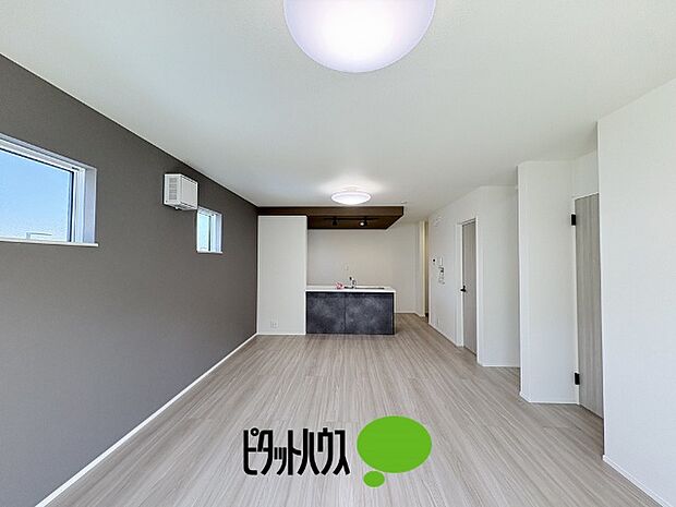 リビングダイニング