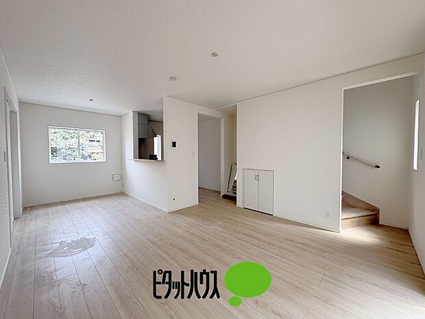 リビングダイニング