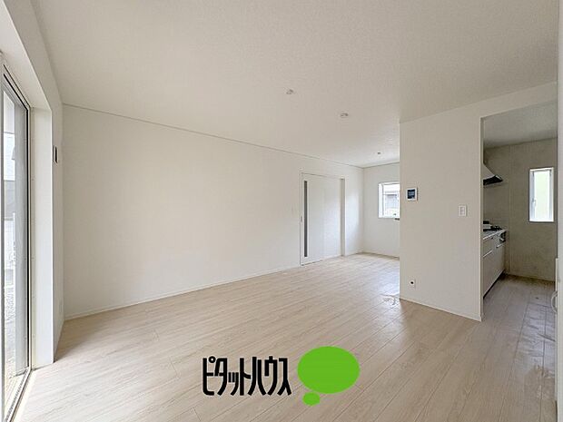 リビングダイニング