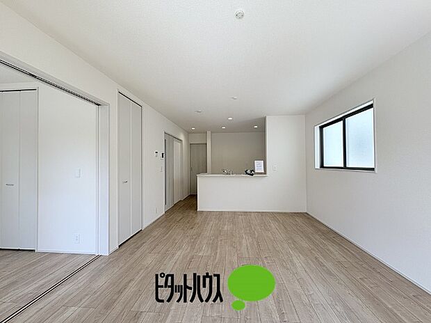 リビングダイニング