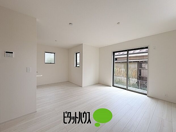リビングダイニング