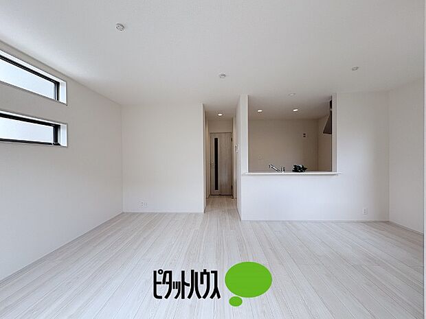 リビングダイニング