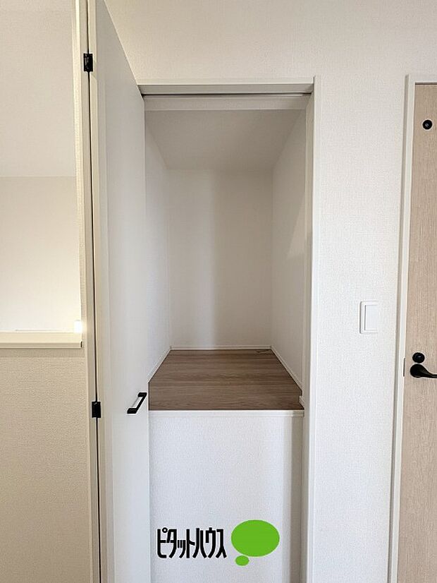 廊下収納