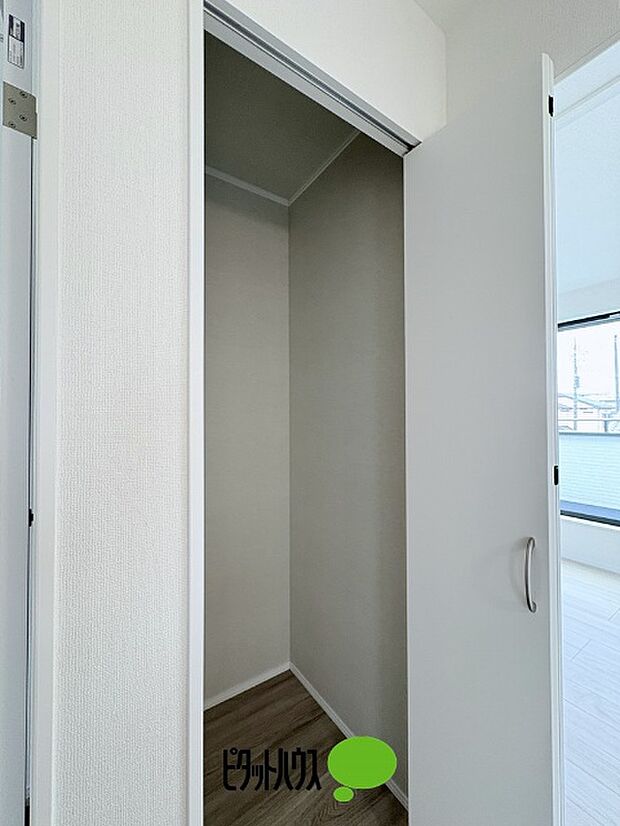 廊下収納