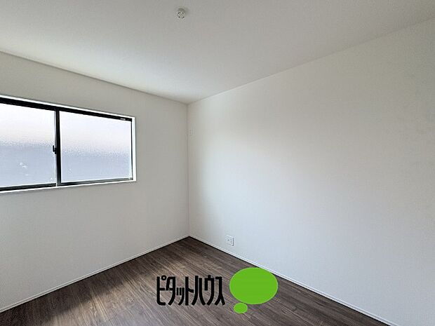 洋室5.3帖