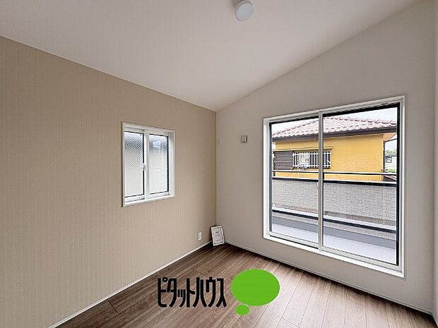 洋室4.75帖
