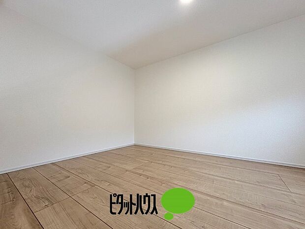 小屋根収納