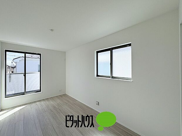 洋室6.9帖