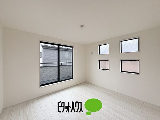 洋室7.75帖